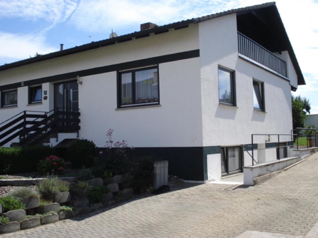 Ferienwohnung Troeppner Kolitzheim Luaran gambar