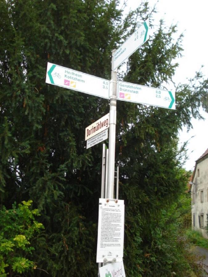 Ferienwohnung Troeppner Kolitzheim Luaran gambar